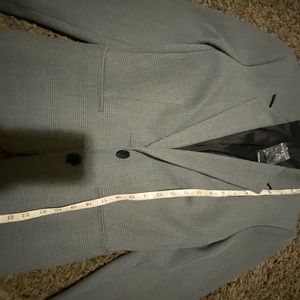 Express woman’s jacket